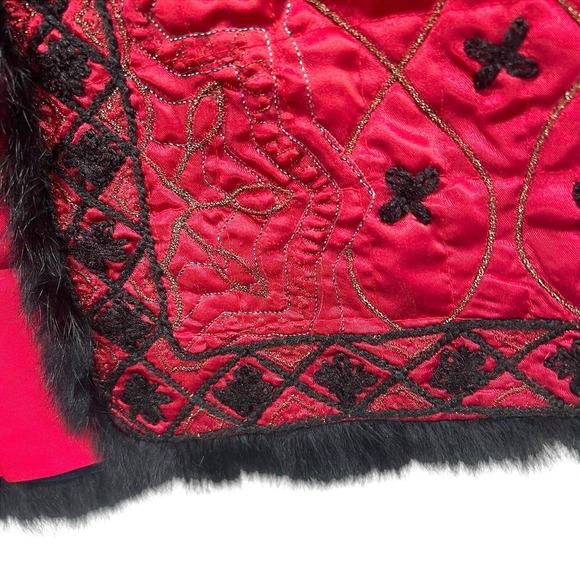 Vtg Red Satin Quilted Jacket Blk Trim L Maximalist Retro Glam Holiday Statement - Picture 9 of 12